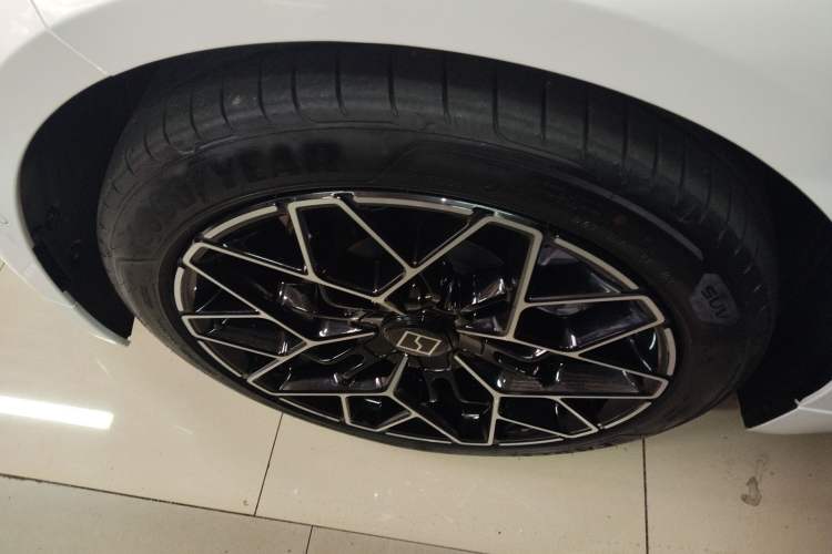 Used Zeekr 001 2025 WE Edition 95 kWh All-Wheel Drive
