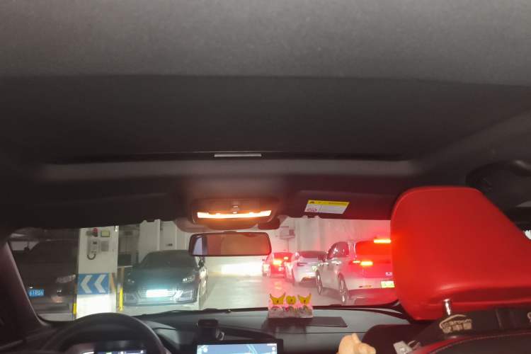 Used MG 5 2021 180 DVVT CVT Youth Luxury Edition
