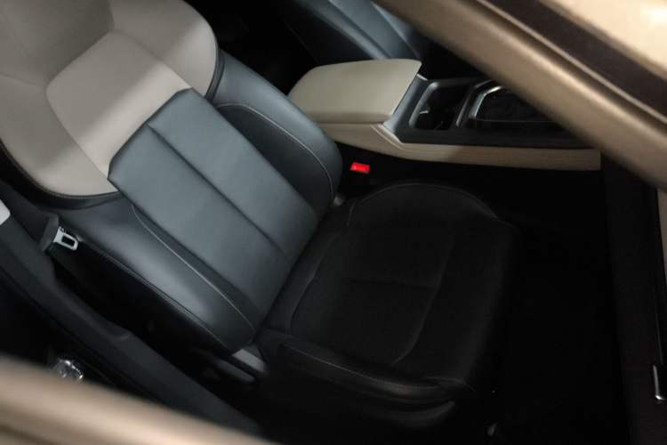 Used CHANGAN CS55PLUS 2022 2nd Generation 1.5T DCT Luxury Version Right Front Seat