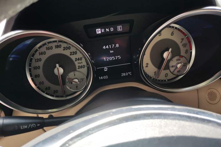 Used Mercedes-Benz SLK-Class 2011 SLK 200 Fashion Model Instrument Cluster