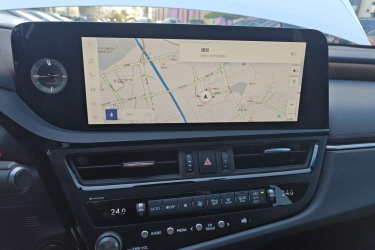 Used Lexus ES 2024 200 Premium Edition
