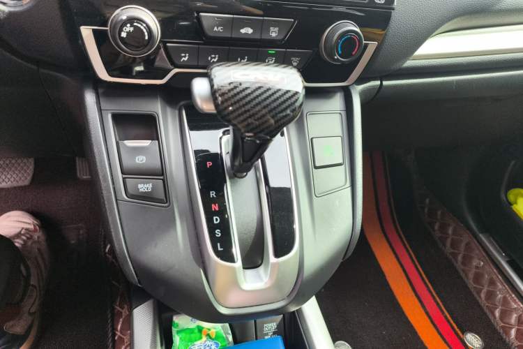 Used Honda CR-V 2019 Brilliant Edition 240TURBO CVT 2WD Comfort Version China VI Emission Standard Gear Lever