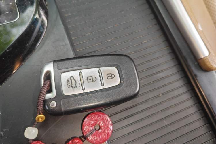 Used Hyundai Sonata 2013 2.0L Automatic Luxury Edition