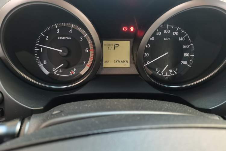 Used Toyota Prado 2016 2.7L Automatic Standard Edition Odometer Close Up