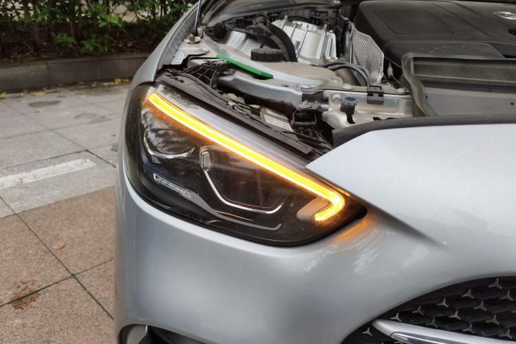 Used Mercedes-Benz C-Class 2022 Restyled C 260 L Sport Edition Right Front Headlight