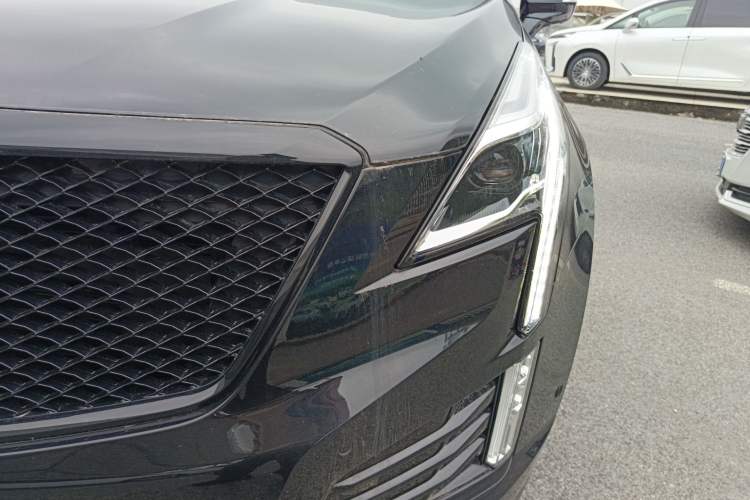 Used Cadillac XT5 2022 2.0T Four-Wheel Drive Platinum Edition