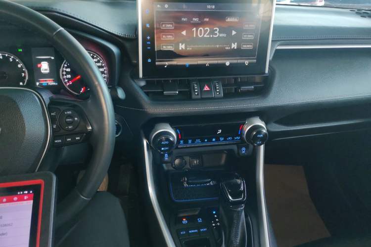 Used Toyota Wildlander 2022 2.0L CVT Two-Wheel Drive Luxury PLUS Edition
