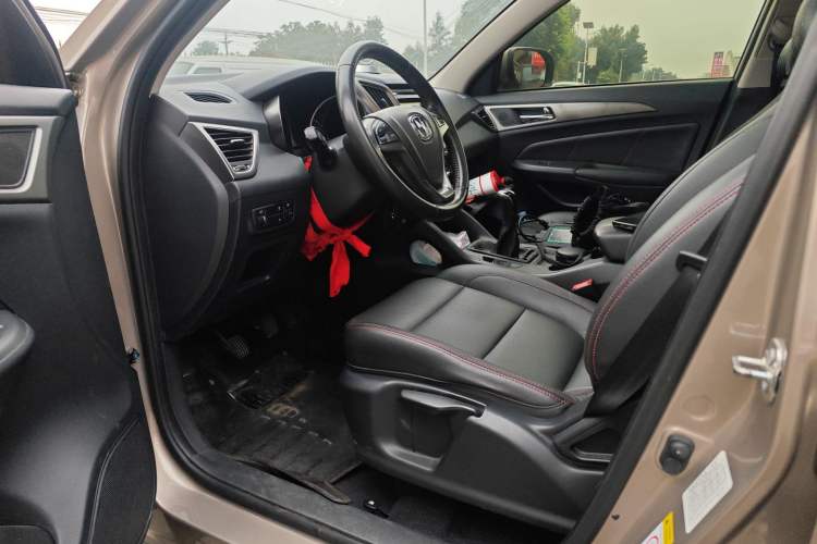 Used Changan CS75 2014 2.0L Manual Luxury Version China IV Standard
