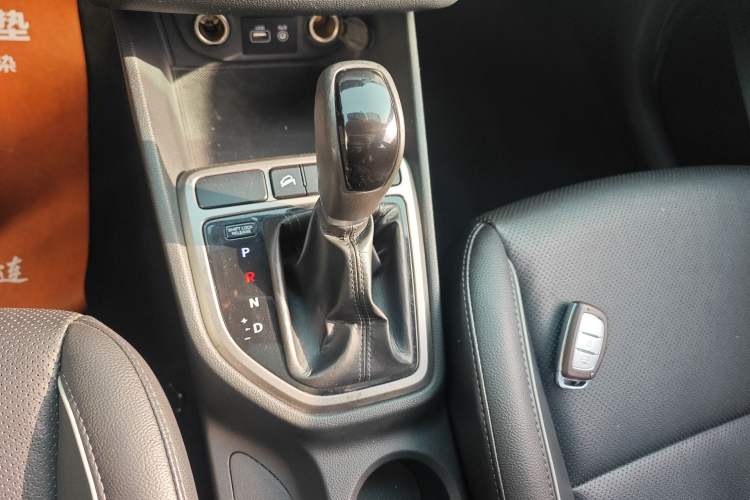 Used Hyundai ix25 2015 1.6L Automatic Two-Wheel Drive Smart GLS Trim