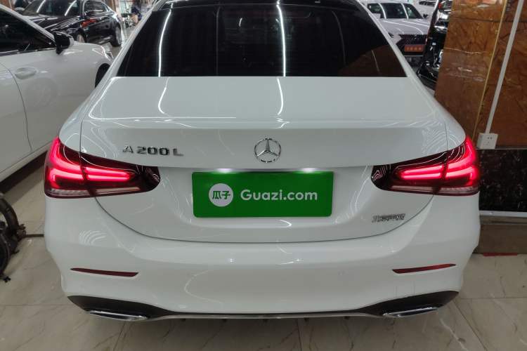 Used Mercedes-Benz A-Class 2021 A 200 L Sport Sedan Fashion Model
