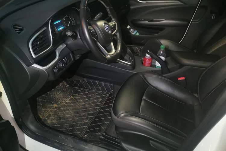 Used Buick GT 2018 18T Automatic Elite Model