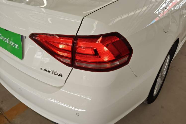 Used Volkswagen Lavida 2019 Lavida Start 1.5L Automatic Comfort Edition China VI Standard