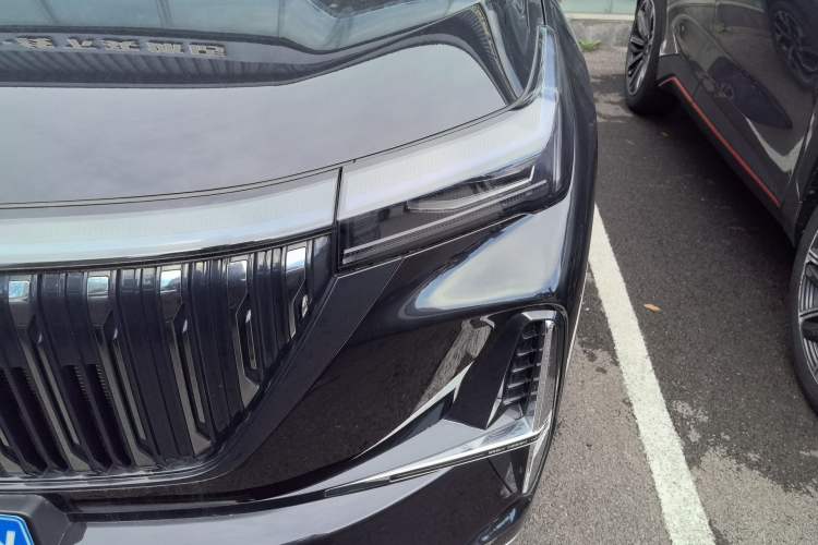 Used Geely Auto FX11 2025 4th Generation 1.5TD DCT – The Start