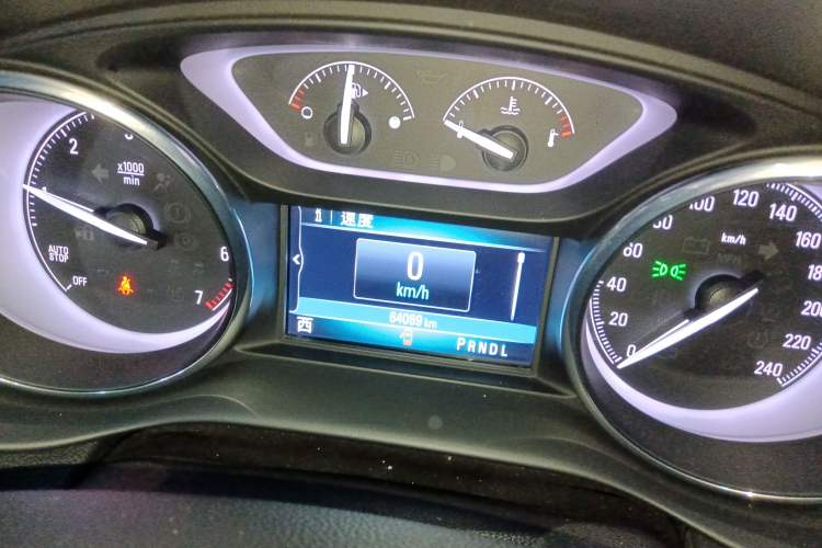 Used Buick Envision 2021 532T Two-Wheel-Drive Elite Version Instrument Cluster