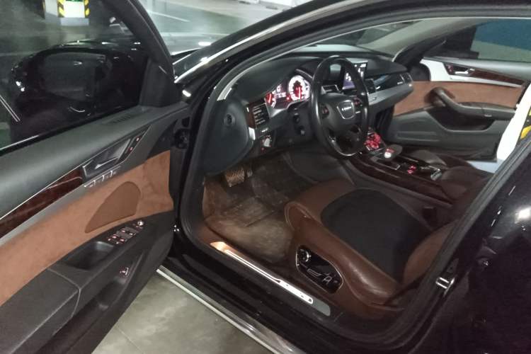 Used Audi A8 2016 A8L 45 TFSI quattro Comfort model