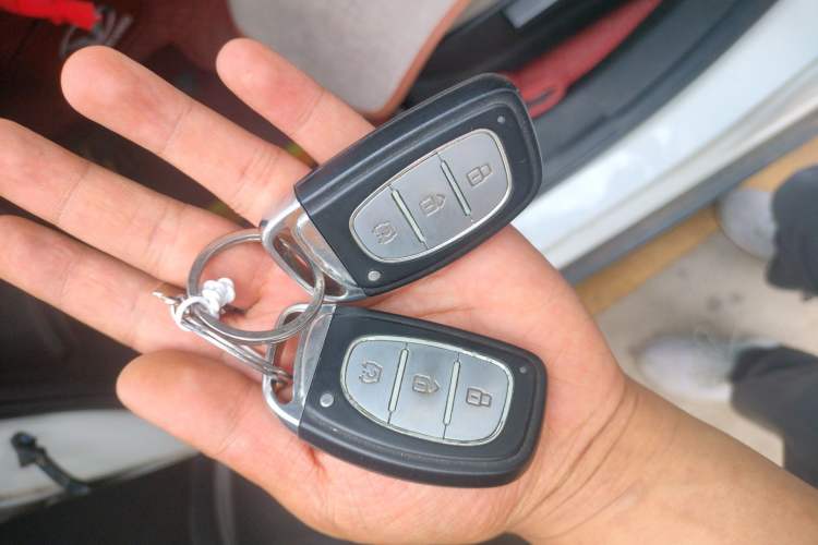 Used HYOSOW S5 2017 1.3T Manual Prestige Edition
