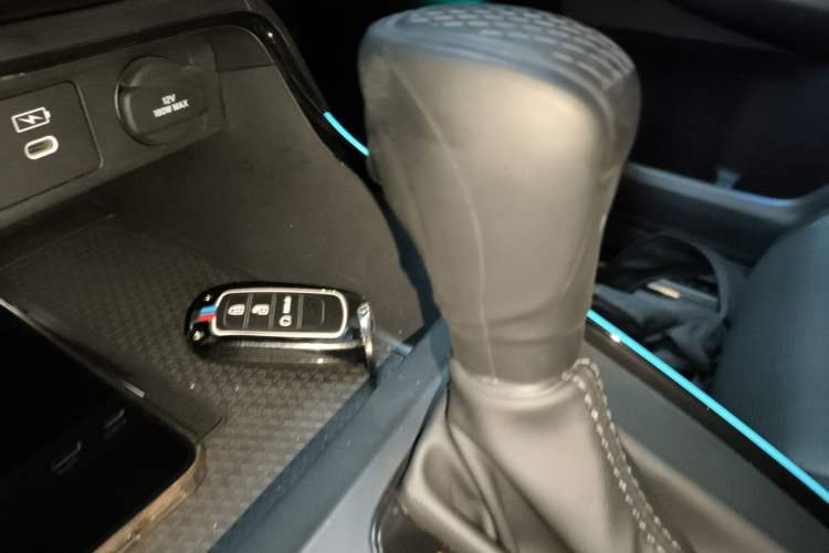 Used Honda CR-V 2023 240TURBO Two-Wheel-Drive Luxury Version 5 Seats Interior 1