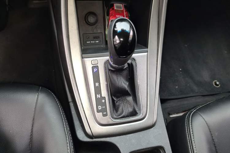 Used Hyundai Elantra (5th Generation / Langdong) 2012 1.6L Automatic Fashion Edition