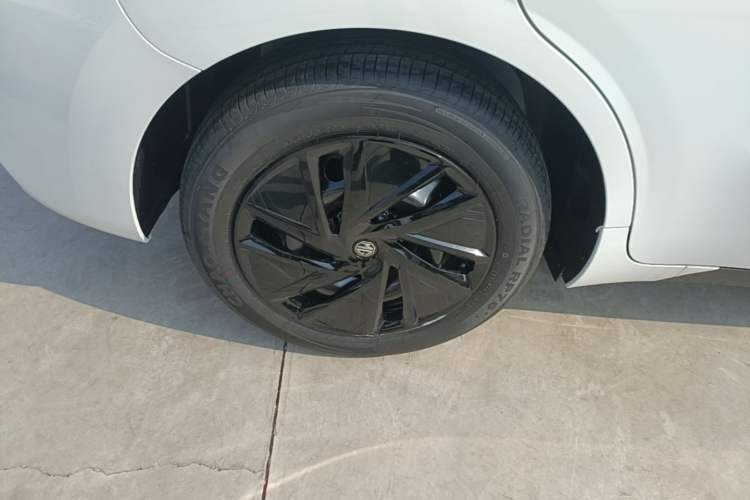 Used MG 4 EV 2026 Model 437 All-in-One Edition Right Rear Wheel Hub