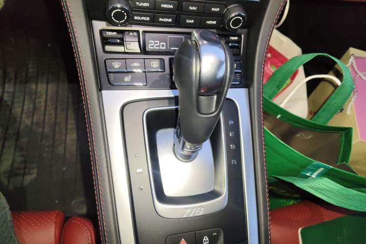 Used Porsche 718 2023 Boxster Style Edition 2.0T Gear Lever