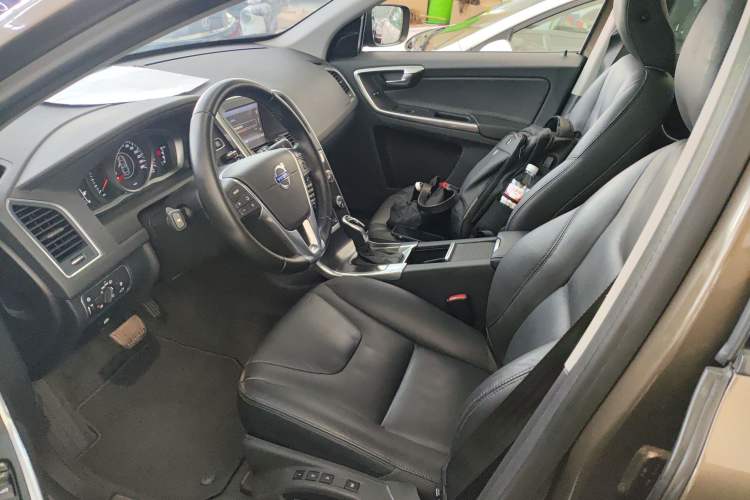 Used Volvo XC60 2014 T5 Zhiyi Edition