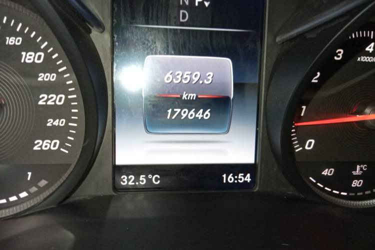 Used Mercedes-Benz C-Class 2017 C 200 L Sport Edition