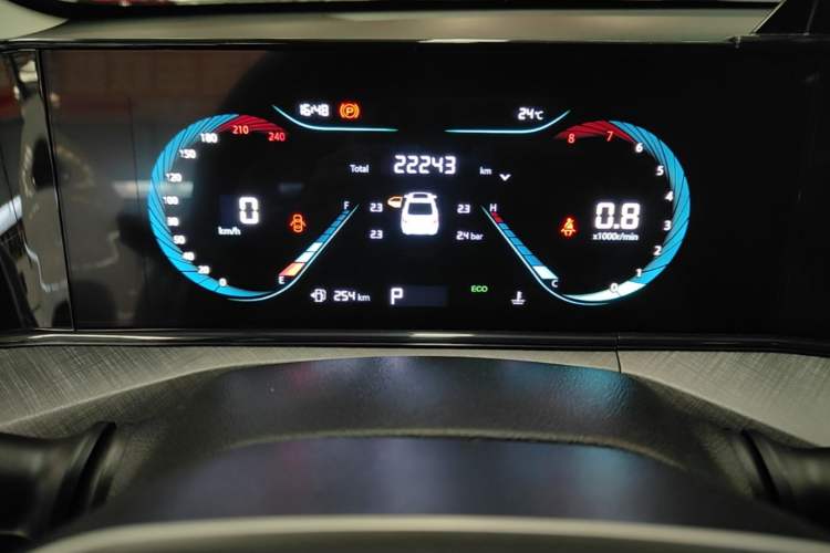 Used CHANGAN Eado 2023 Changan Edition PLUS Blue Whale NE 1.4T GDI DCT Prestige Version