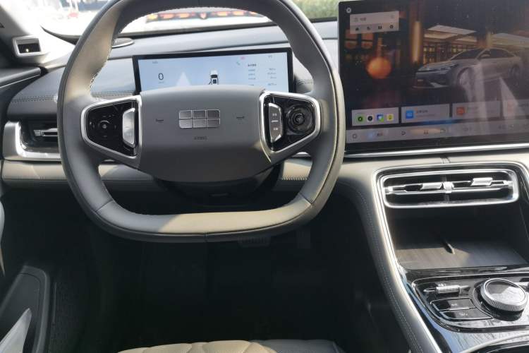 Used Geely Galaxy Galaxy A7 2025 Model EM-i 70km Exploration Edition
