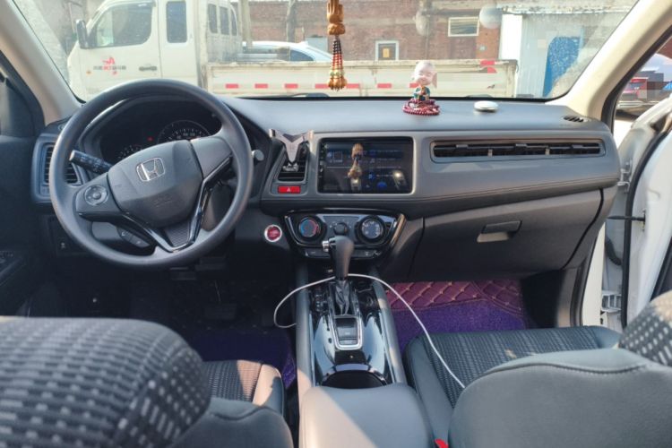 Used Honda Vezel 2017 1.8L CVT Front-Wheel Drive Pioneer Edition Center Console