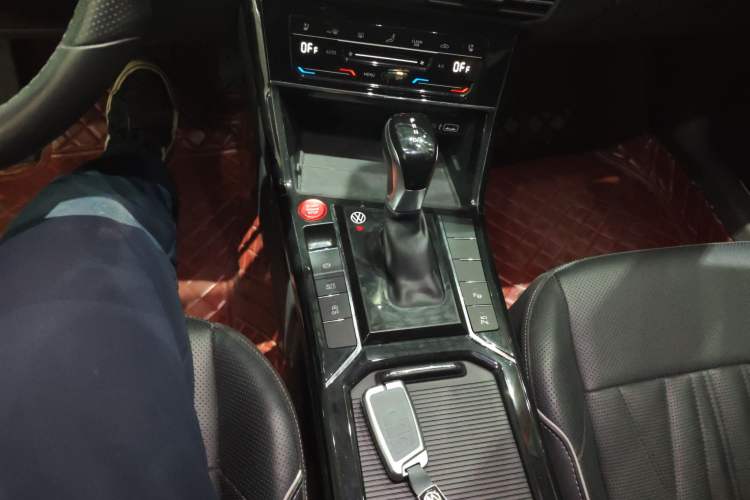 Used Volkswagen Passat 2023 Restyled 330TSI Starry Luxury Edition