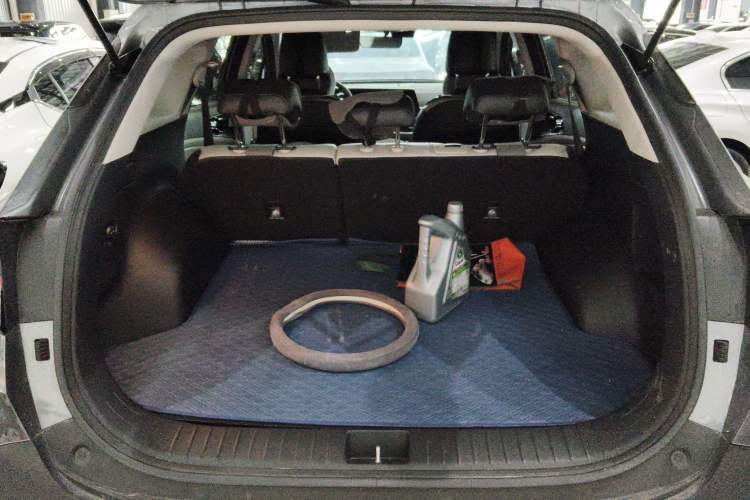 Used Kia Sportage (Chinese Domestic Model) 2023 1.5T Two-Wheel Drive Prestige Edition Trunk