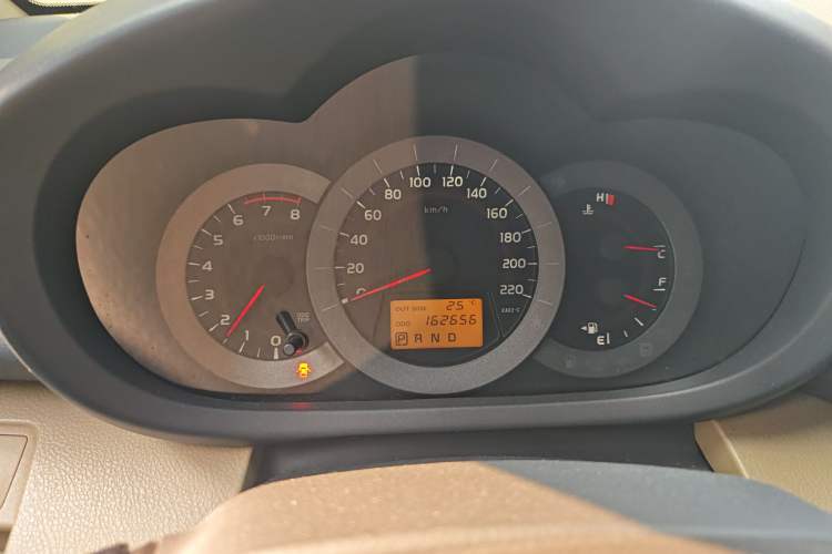 Used Toyota RAV4 2012 Luxurious Edition 2.0L Automatic All-Wheel Drive
