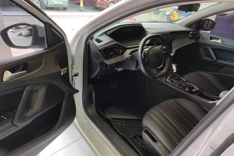 Used Peugeot 408 2024 360THP "Da Da" Model – Latou Edition