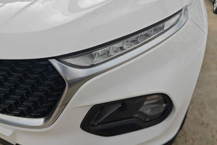 Used Baojun 510 2019 1.5L Manual Enjoyment Model 77kW China VI Emission Standard
