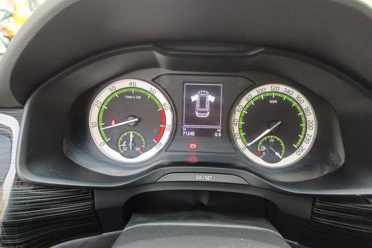 Used Skoda Kodiaq 2018 Facelifted TSI330 5-Seater Two-Wheel-Drive Luxury Enjoyment Edition Instrument Cluster