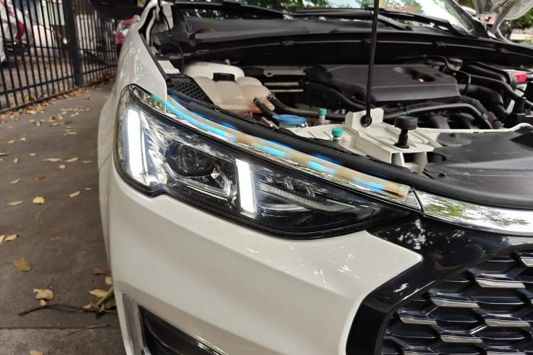 Used Ford Escort 2021 1.5L Automatic Diamond Edition Right Front Headlight