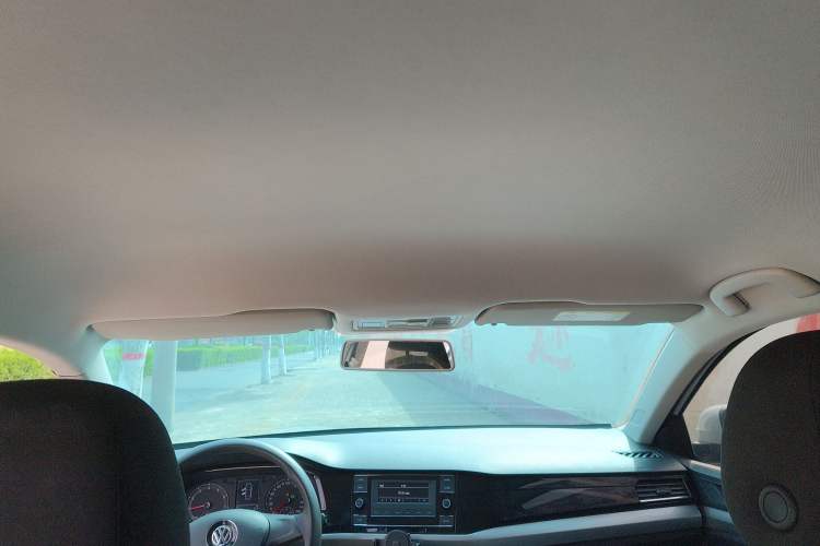 Used Volkswagen Bora 2019 1.5L Automatic Fashion Model Headliner