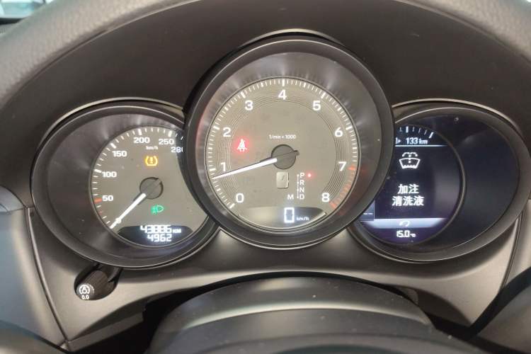 Used Porsche Macan 2022 Macan 2.0T