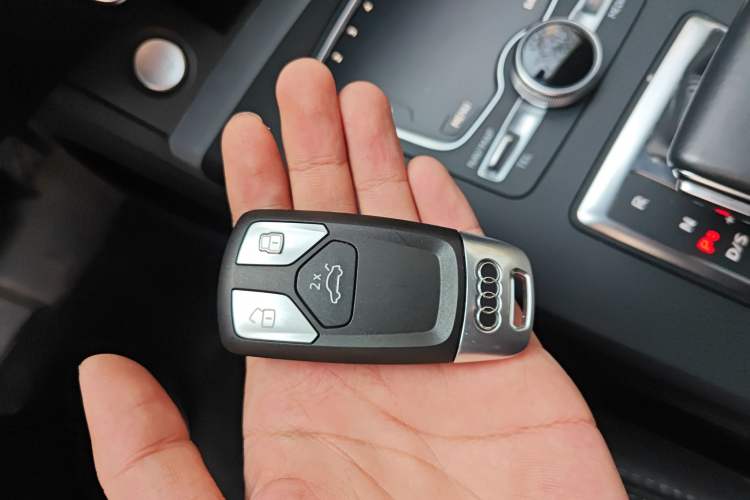 Used Audi Q5L 2020 Updated 40 TFSI Prestige Fashion Edition