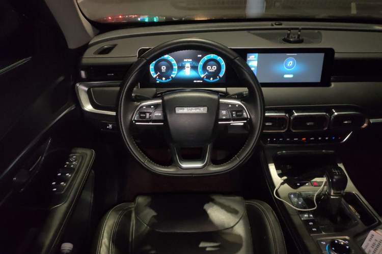 Used JETOUR X70 PLUS 2021 1.5T Manual Lin 5-Seater
