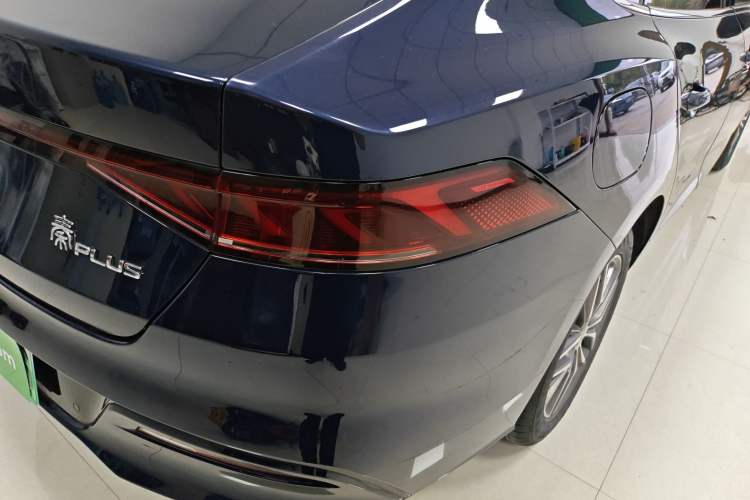 Used BYD Qin PLUS 2023 Champion Edition DM-i 120KM Beyond Model