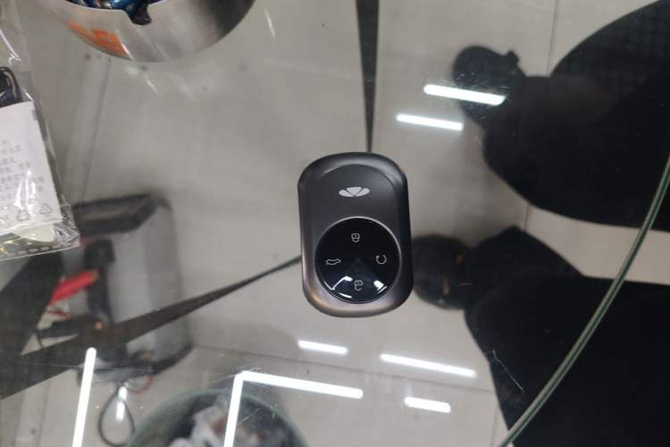 Used Chery T11 2026 Model 220 All-Wheel Drive Family Fun Edition
