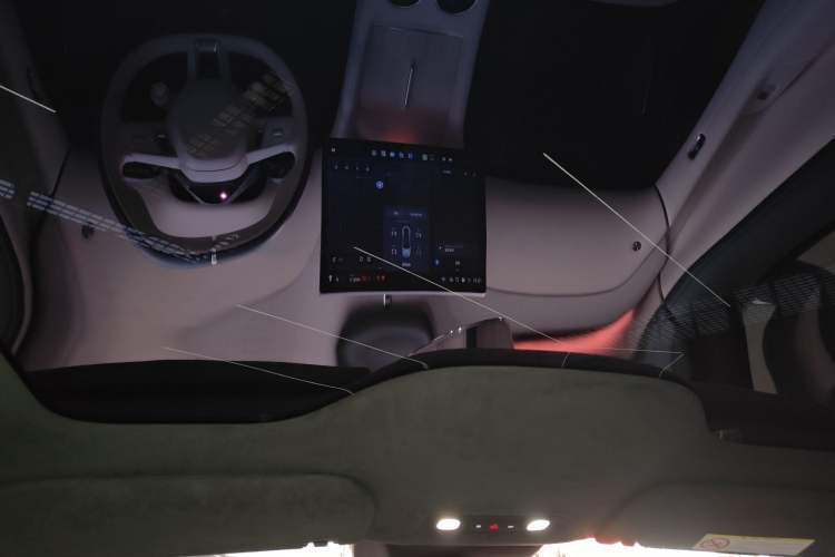 Used Xiaomi Auto YU7 2025 Ultra-Long Range High-Performance All-Wheel-Drive Max Edition
