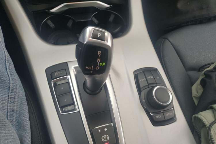 Used BMW X3 2016 sDrive20i
