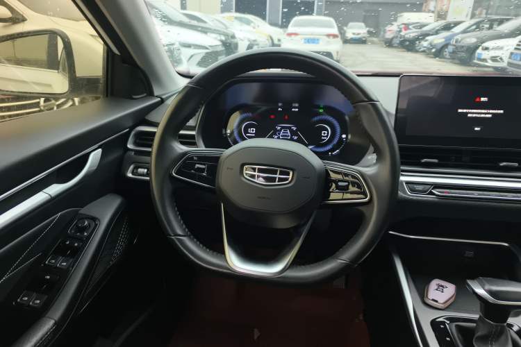 Used Geely Auto Emgrand 2022 4th Generation 1.5L CVT Luxury Model
