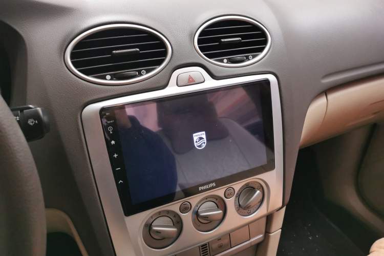 Used Ford Focus 2013 Sedan Classic 1.8L Manual Base Model
