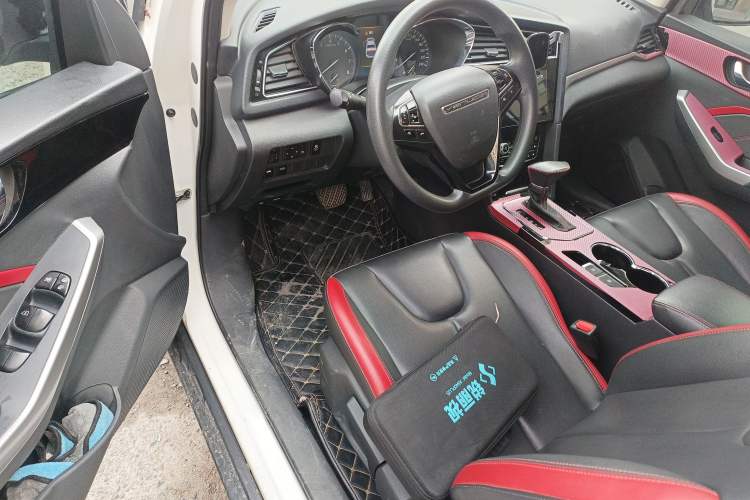 Used Venucia D60 2020 1.6L XL CVT Enjoyment Edition