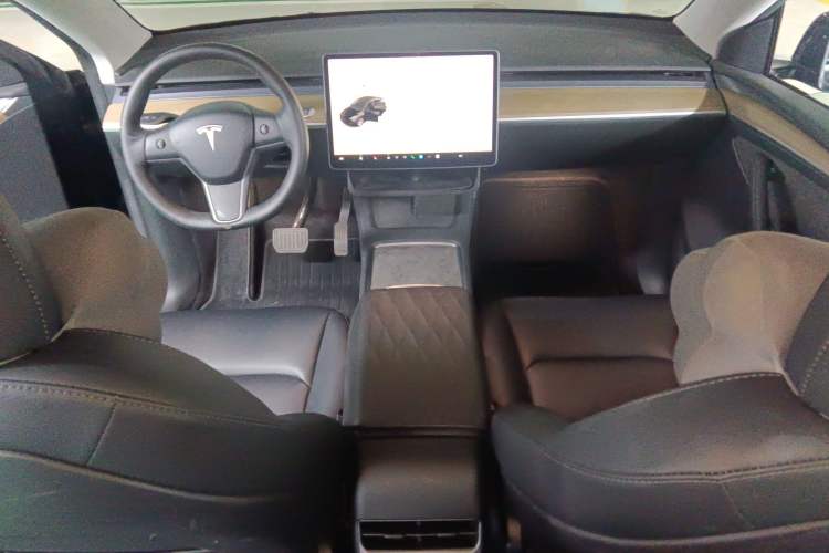 Used Tesla Model Y 2022 Rear-Wheel-Drive Version