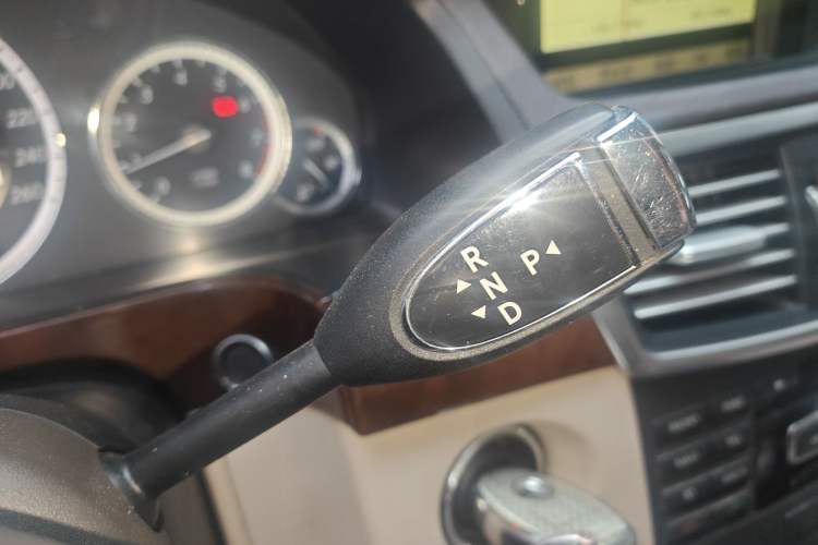 Used Mercedes-Benz E-Class 2012 E 300 L Elegant Model
