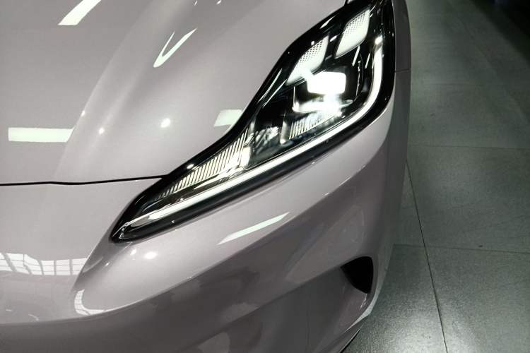 Used MG 4 EV 2026 Model 437 Composed Edition Left Front Headlight